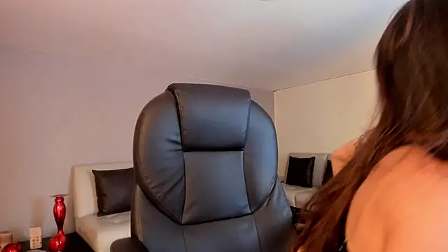 samii live online show from November 11, 2:39 am