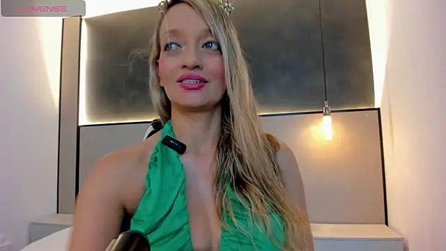 emma collson online show from September 11, 2:33 am