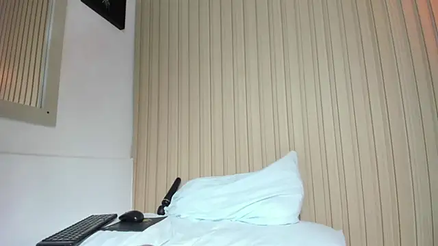 emma collson online show from March 23, 2:37 am