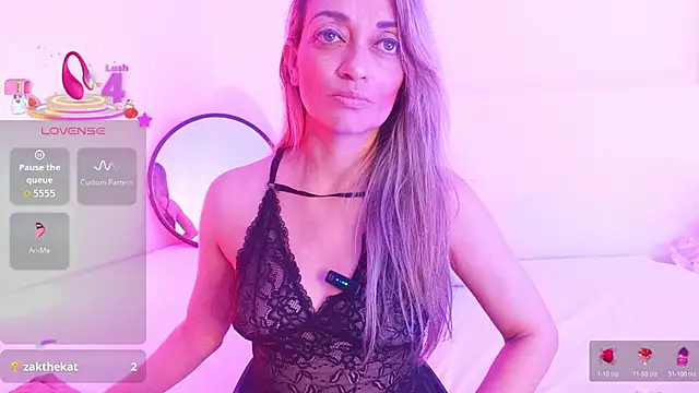 emma collson online show from January 11, 3:24 am