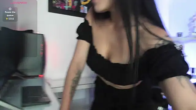 Snapshot of BaphyBaby chatting on November 3, 3:34 am BaphyBaby online show from November 3, 3:34 am