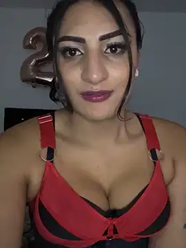 Snapshot of Brianna_Trans00 chatting on December 16, 2:15 am Brianna Trans00 online show from December 16, 2:15 am