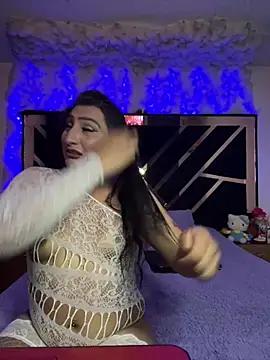 Brianna Trans00 online show from April 2, 1:57 am