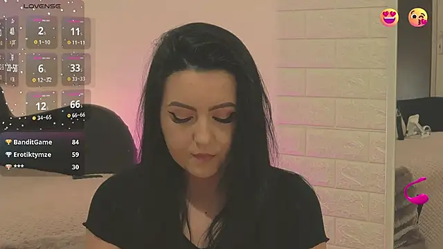 Snapshot of Ariel__Blossom chatting on March 10, 1:10 pm Ariel Blossom online show from March 10, 1:10 pm