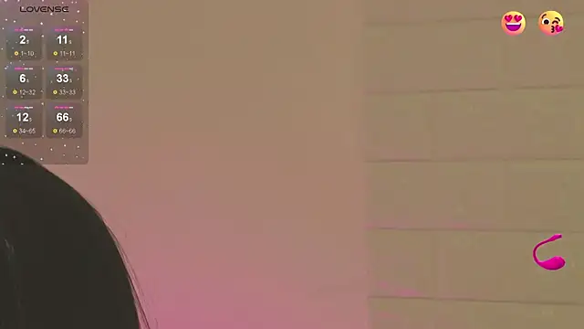 Snapshot of Ariel__Blossom chatting on February 25, 3:42 am Ariel Blossom online show from February 25, 3:42 am