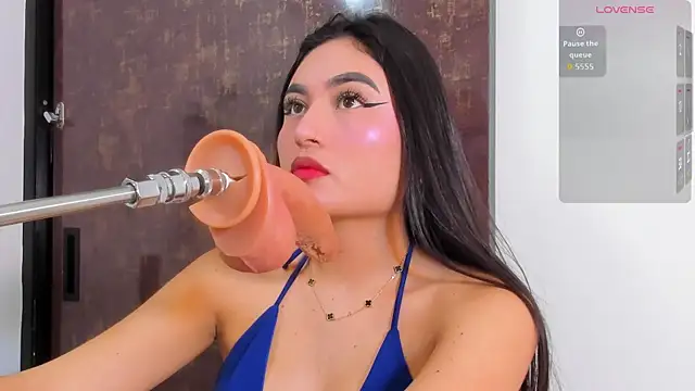 dazhia lee online show from September 20, 7:52 pm