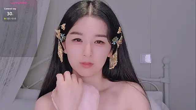 BingLin- online show from June 3, 7:40 pm