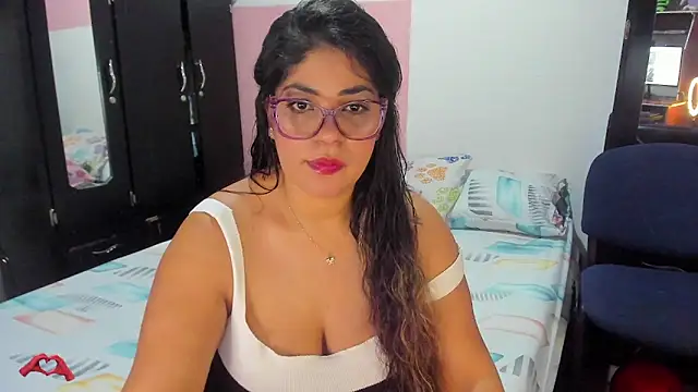 laris park online show from November 6, 12:25 am