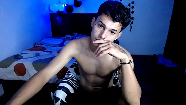 freddy romas online show from November 4, 9:02 am