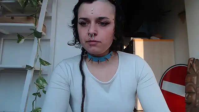 kinkyspirali online show from March 9, 4:21 pm