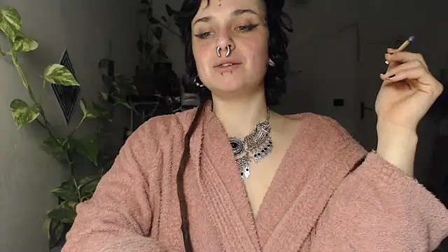 Snapshot of kinkyspirali chatting on February 20, 9:39 pm kinkyspirali online show from February 20, 9:39 pm