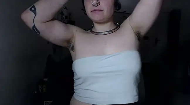 Snapshot of kinkyspirali chatting on February 8, 11:24 pm kinkyspirali online show from February 8, 11:24 pm