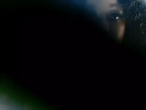 Snapshot of SexyWildLavender chatting on January 15, 6:22 pm SexyWildLavender online show from January 15, 6:22 pm