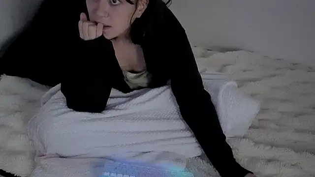 soysara15 online show from March 18, 2:19 pm