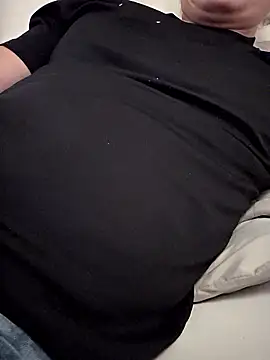 Youngmannnnnn1 online show from January 18, 1:47 pm