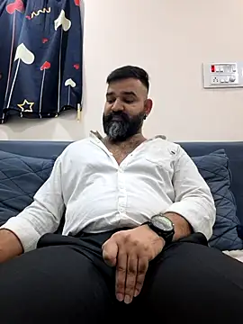 Snapshot of Fun_Guuy chatting on July 19, 2:42 am Fun Guuy online show from July 19, 2:42 am