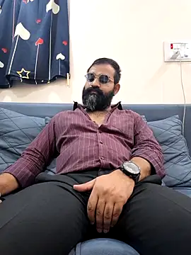 Fun Guuy online show from February 7, 5:15 am