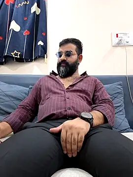 Fun Guuy online show from April 11, 2:41 am