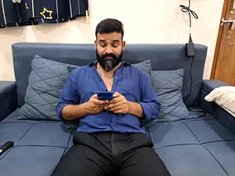 Fun Guuy online show from October 30, 7:00 pm