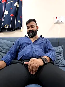 Fun Guuy online show from May 7, 2:38 am