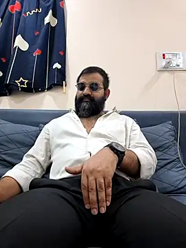 Fun Guuy online show from February 6, 5:09 pm