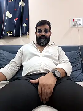 Fun Guuy online show from April 14, 3:00 am