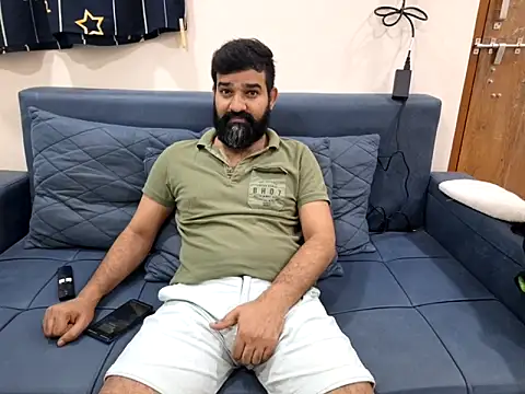 Fun Guuy online show from September 28, 7:10 pm