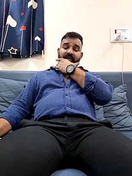 Fun Guuy online show from May 6, 9:35 am