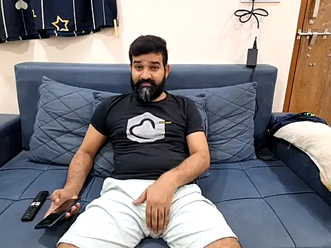 Fun Guuy online show from September 27, 7:20 pm