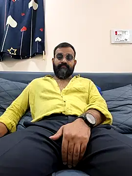 Fun Guuy online show from January 7, 8:30 am