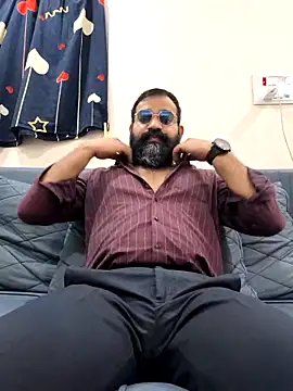 Fun Guuy online show from February 9, 2:42 am