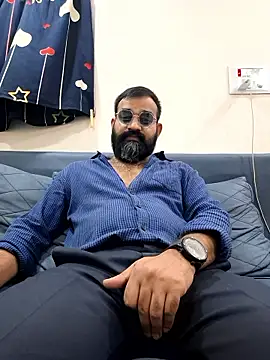 Fun Guuy online show from January 13, 5:50 pm