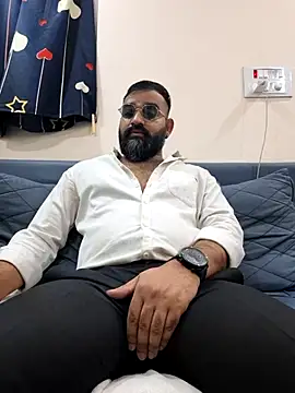 Fun Guuy online show from March 5, 1:57 am