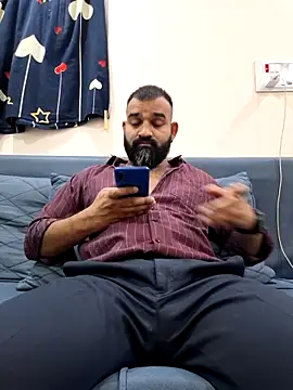 Fun Guuy online show from December 2, 2:08 pm