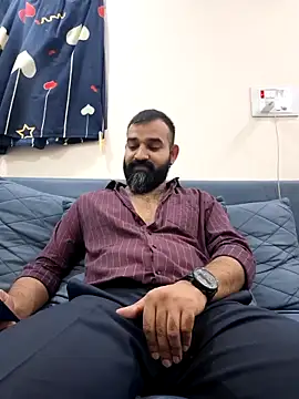 Fun Guuy online show from December 20, 4:10 pm