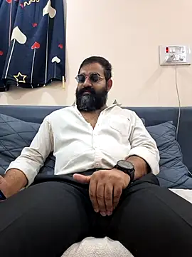 Fun Guuy online show from February 21, 3:41 am