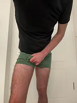 Snapshot of mrniceguy198 chatting on October 17, 9:16 pm mrniceguy198 online show from October 17, 9:16 pm