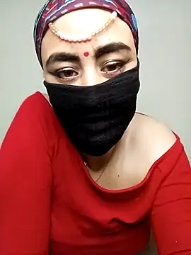 Lalou online show from January 12, 7:53 pm