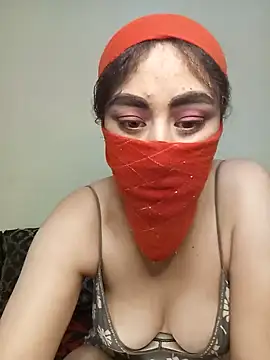 Lalou online show from December 13, 3:11 pm