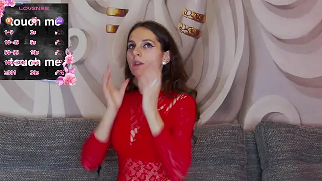 hailey peach online show from January 7, 7:41 pm