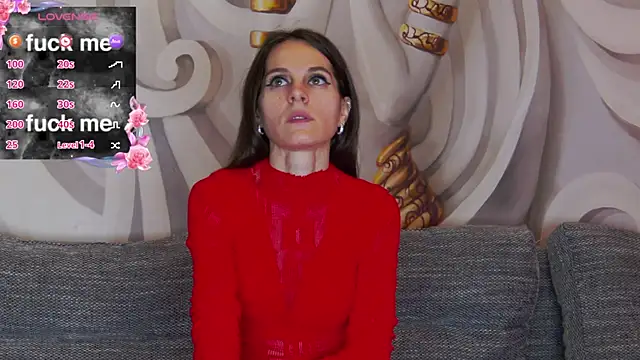 hailey peach online show from January 10, 6:03 pm