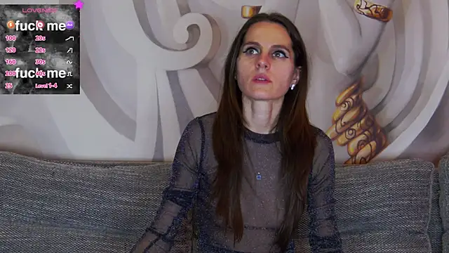 hailey peach online show from March 22, 8:59 pm