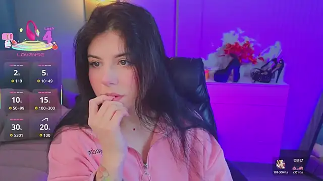 Snapshot of Jenna_Adams_ chatting on November 14, 2:15 am Jenna Adams online show from November 14, 2:15 am