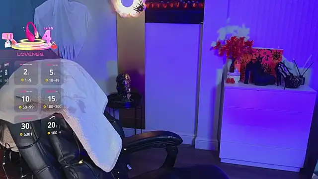 Snapshot of Jenna_Adams_ chatting on October 29, 1:26 am Jenna Adams online show from October 29, 1:26 am