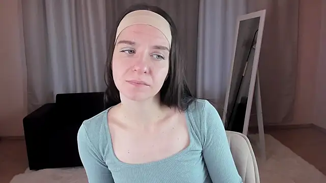 helentasty online show from October 2, 2:26 am