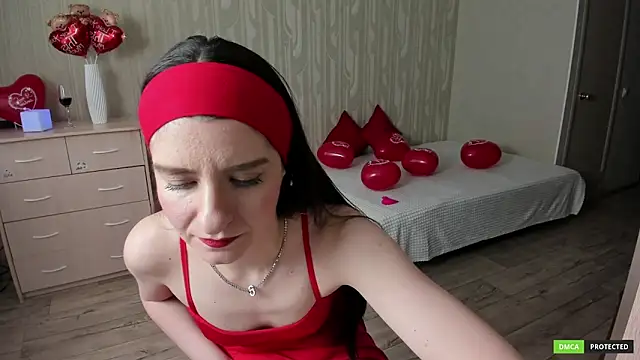 Snapshot of helentasty chatting on February 14, 8:25 am helentasty online show from February 14, 8:25 am