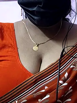 mallu-sumi online show from February 22, 5:36 pm