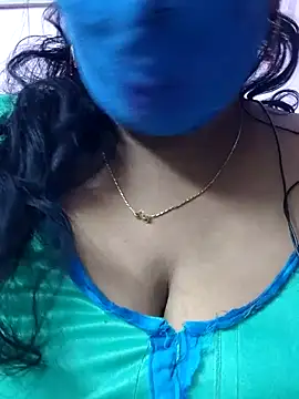 mallu-sumi online show from November 23, 5:01 pm