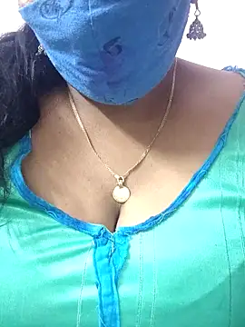 mallu-sumi online show from February 26, 5:35 pm