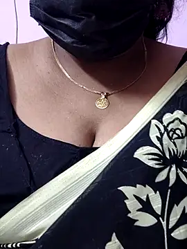 mallu-sumi online show from February 24, 6:42 pm